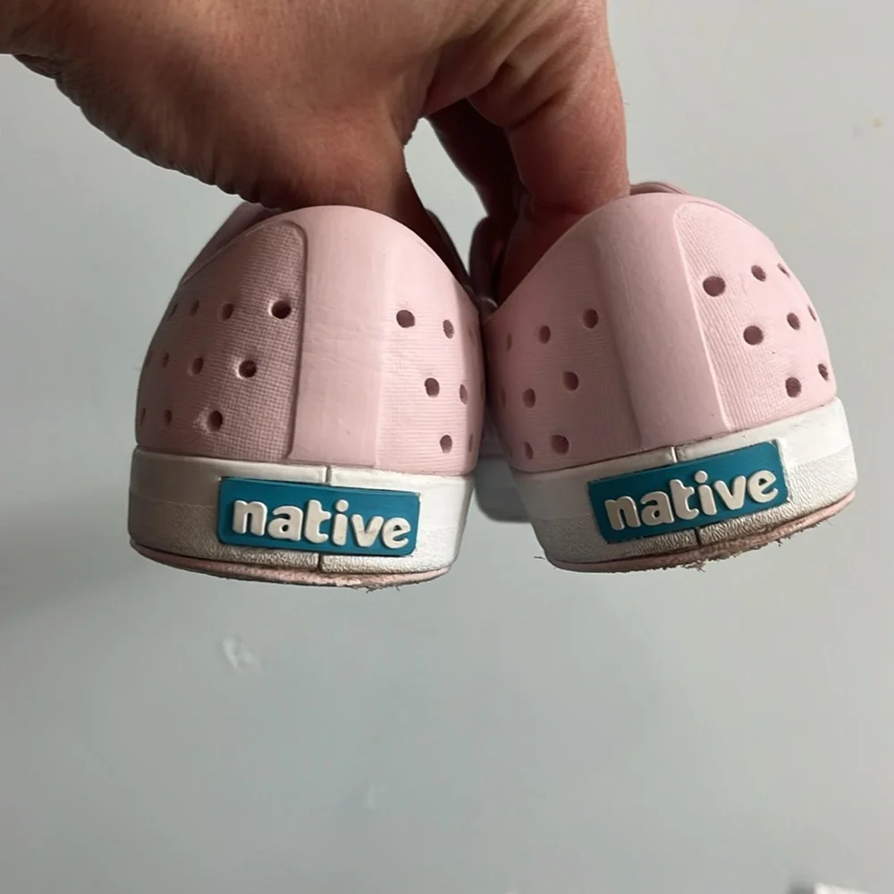 Light pink natives EUC - Picture 3 of 4